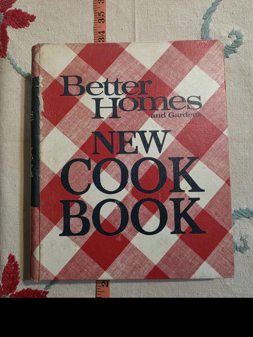Better Homes And Gardens New Cookbook with Red and White Gingham Cover 1971
